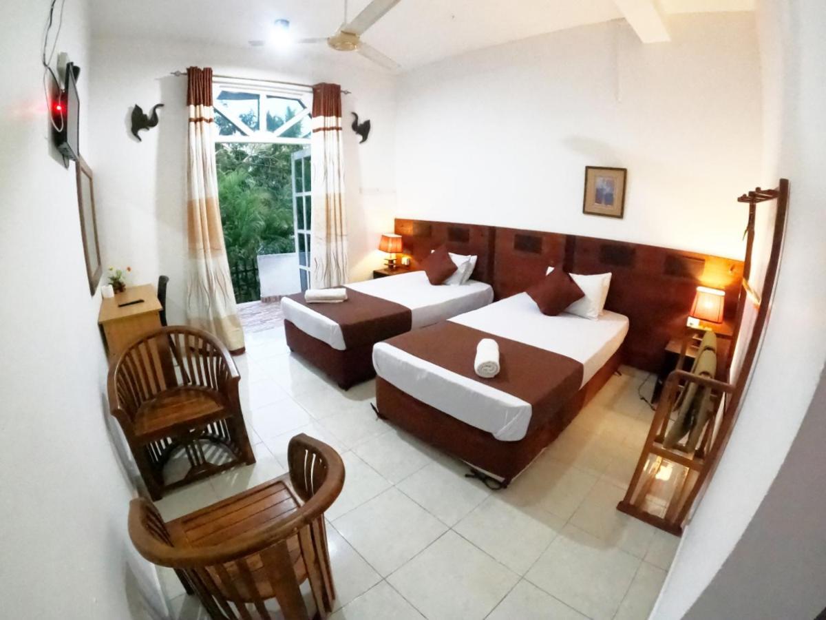 פולונרואה Seyara Holiday Resort מראה חיצוני תמונה