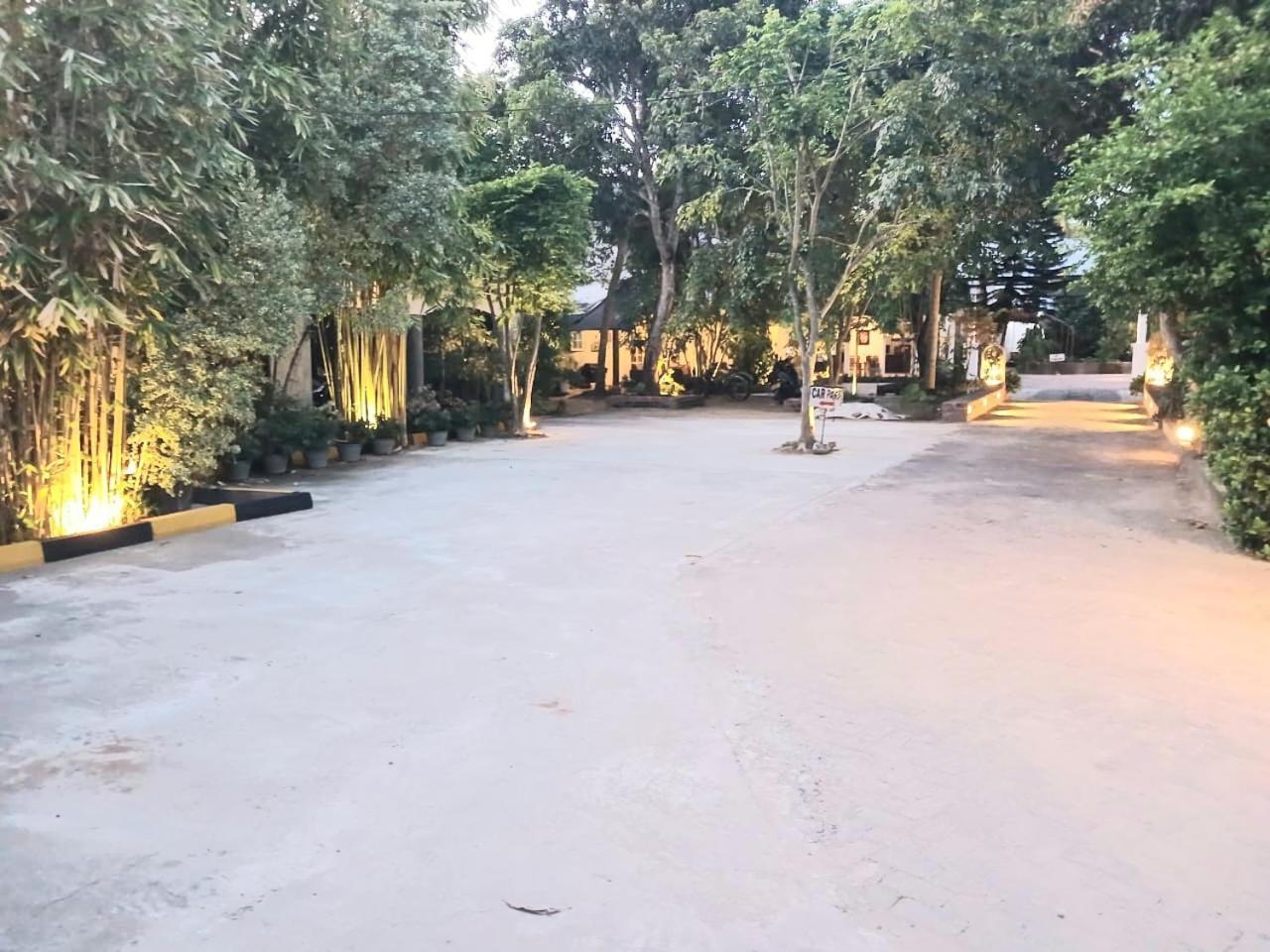 פולונרואה Seyara Holiday Resort מראה חיצוני תמונה