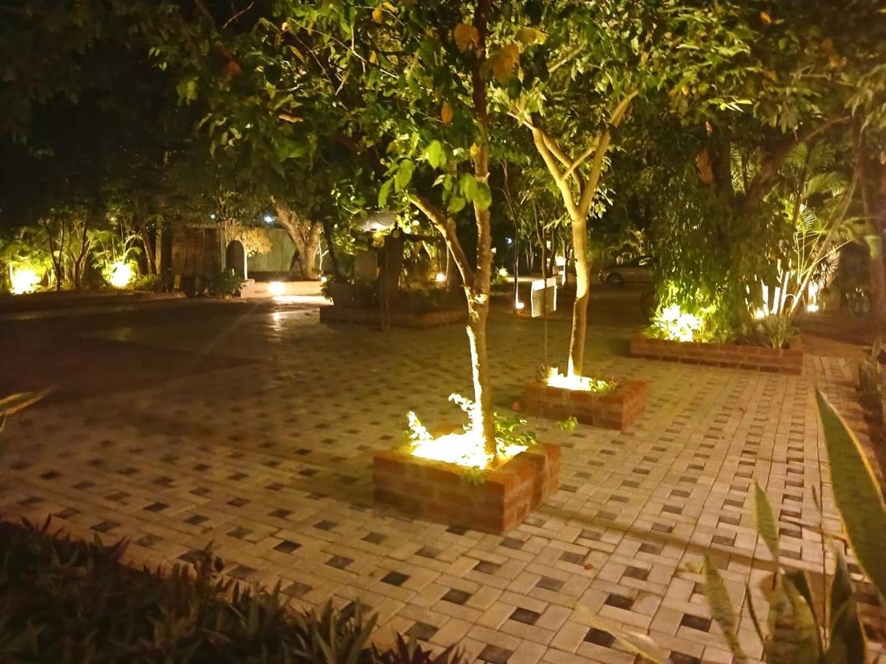 פולונרואה Seyara Holiday Resort מראה חיצוני תמונה