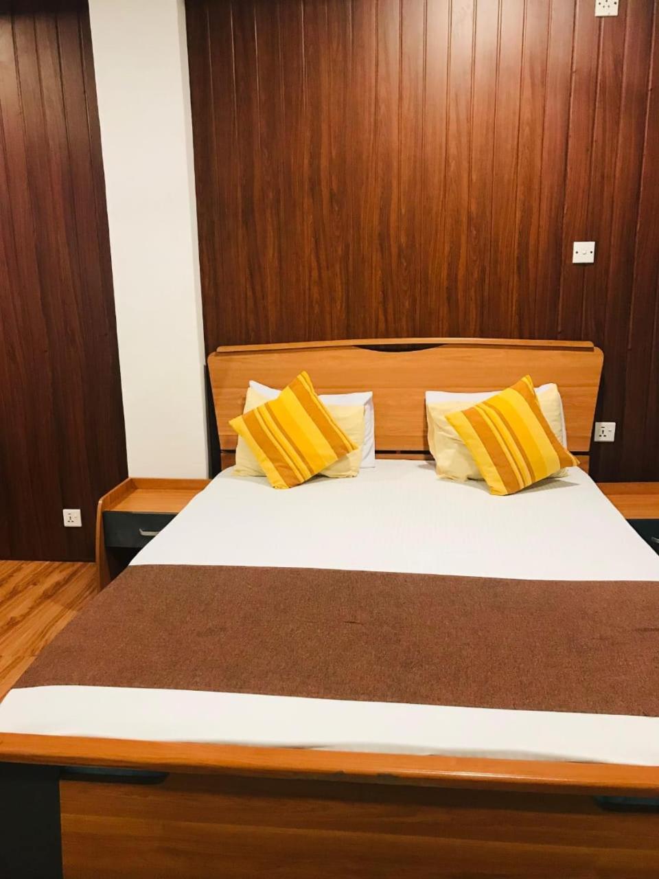 פולונרואה Seyara Holiday Resort מראה חיצוני תמונה